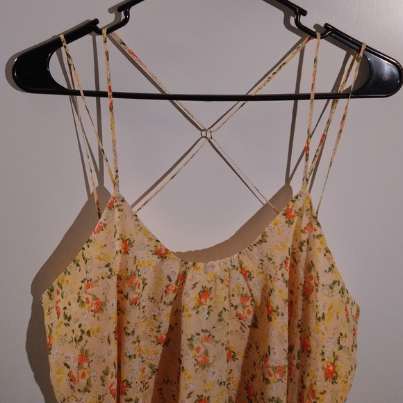 Wet Seal Spaghetti Floral Top - Picture 2 of 10